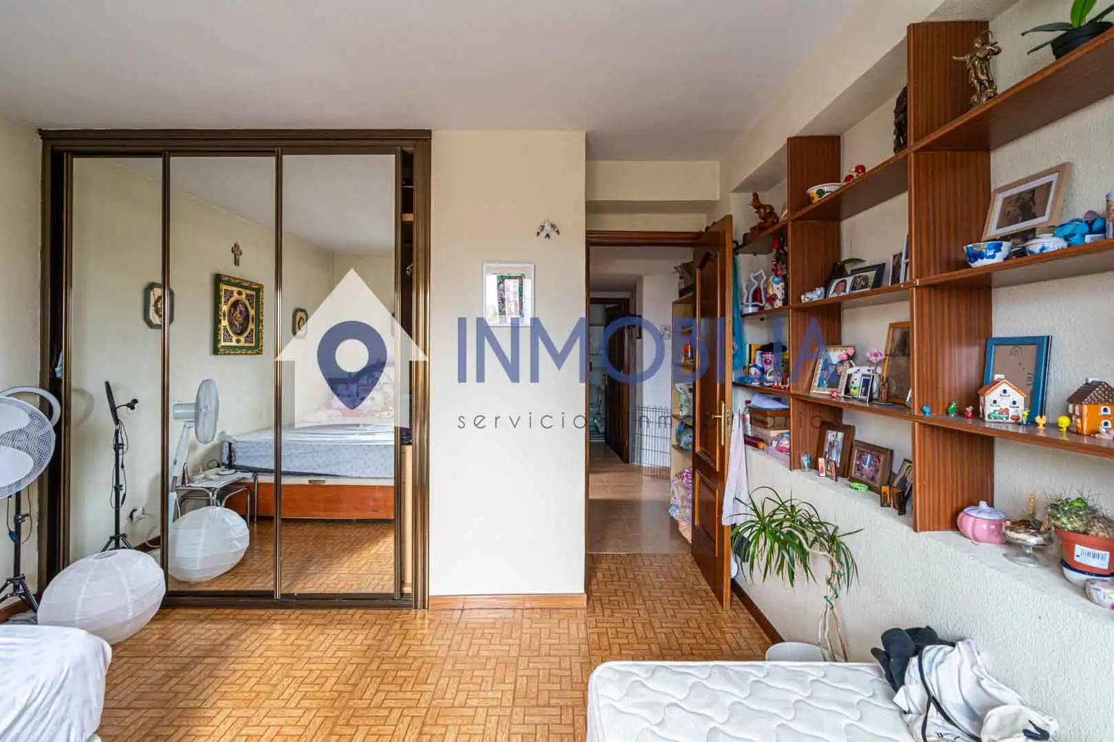 Schlafzimmer von Wohnung zum Verkauf in Madrid mit Klimaanlage, Heizung und Terrasse