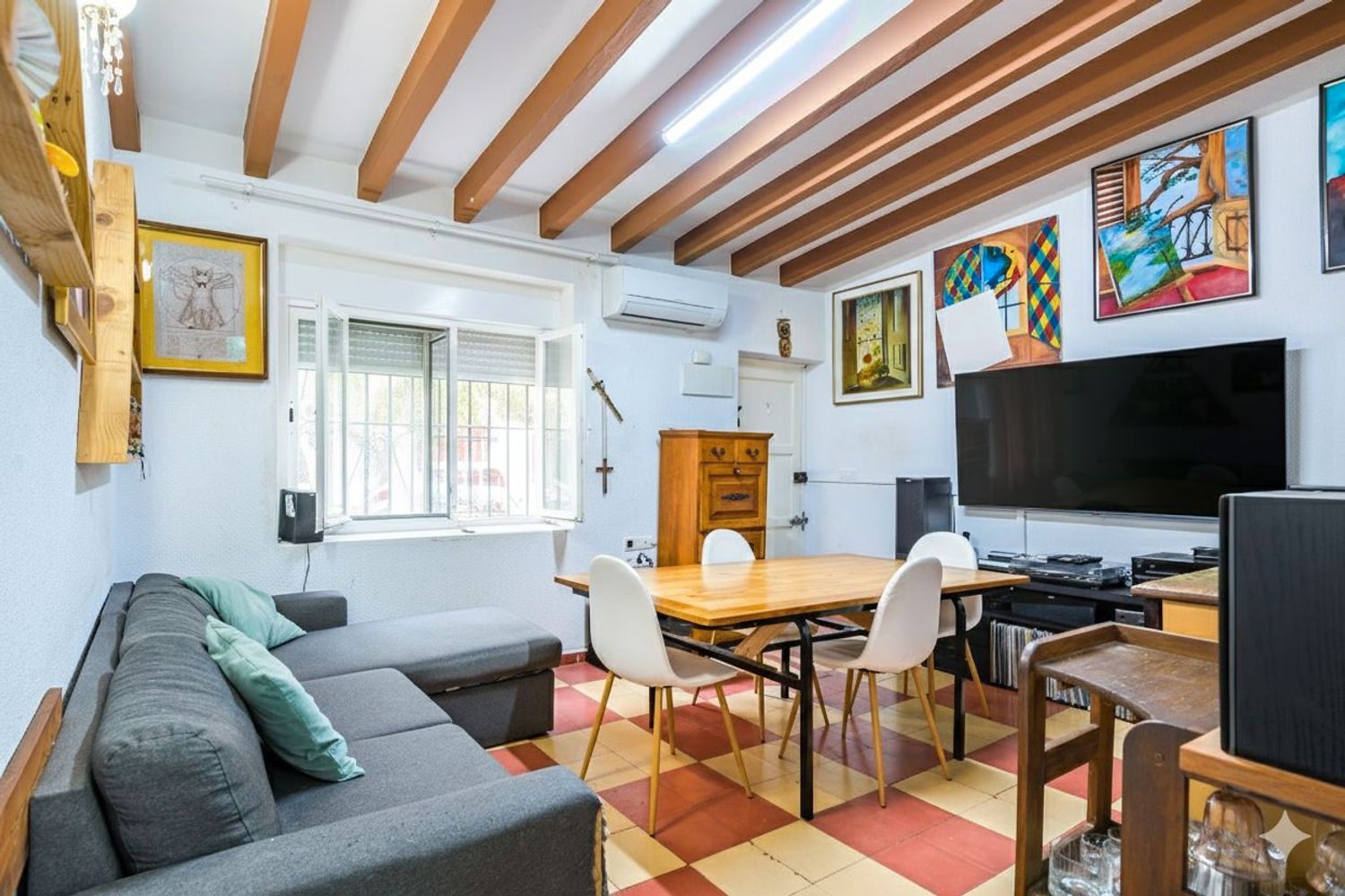 Living room of Single-family semi-detached for sale in Benidorm  with Air Conditioner, Terrace and Storage room