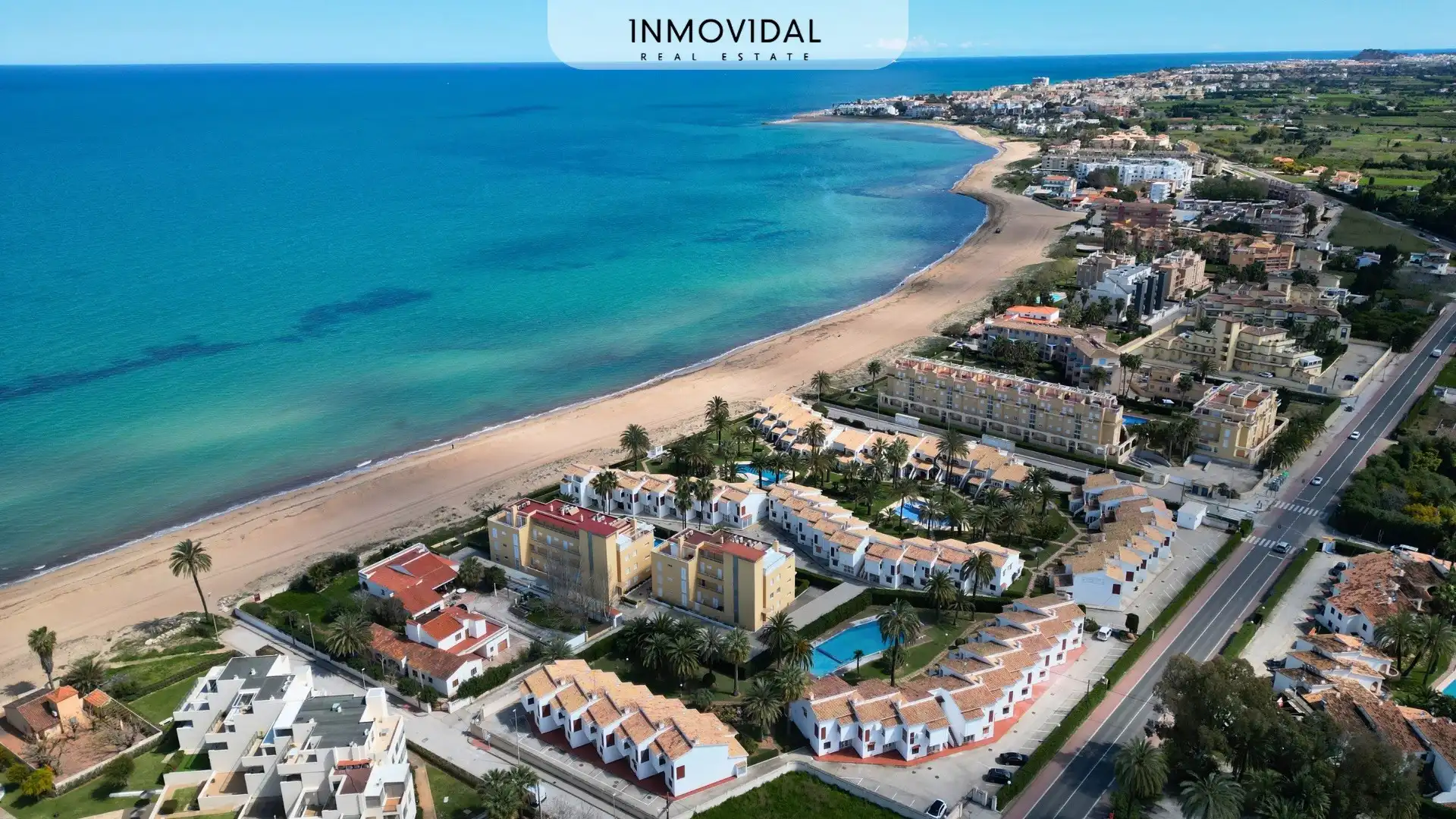 Vista exterior de Casa adosada en venta en Dénia con Aire acondicionado, Terraza y Trastero
