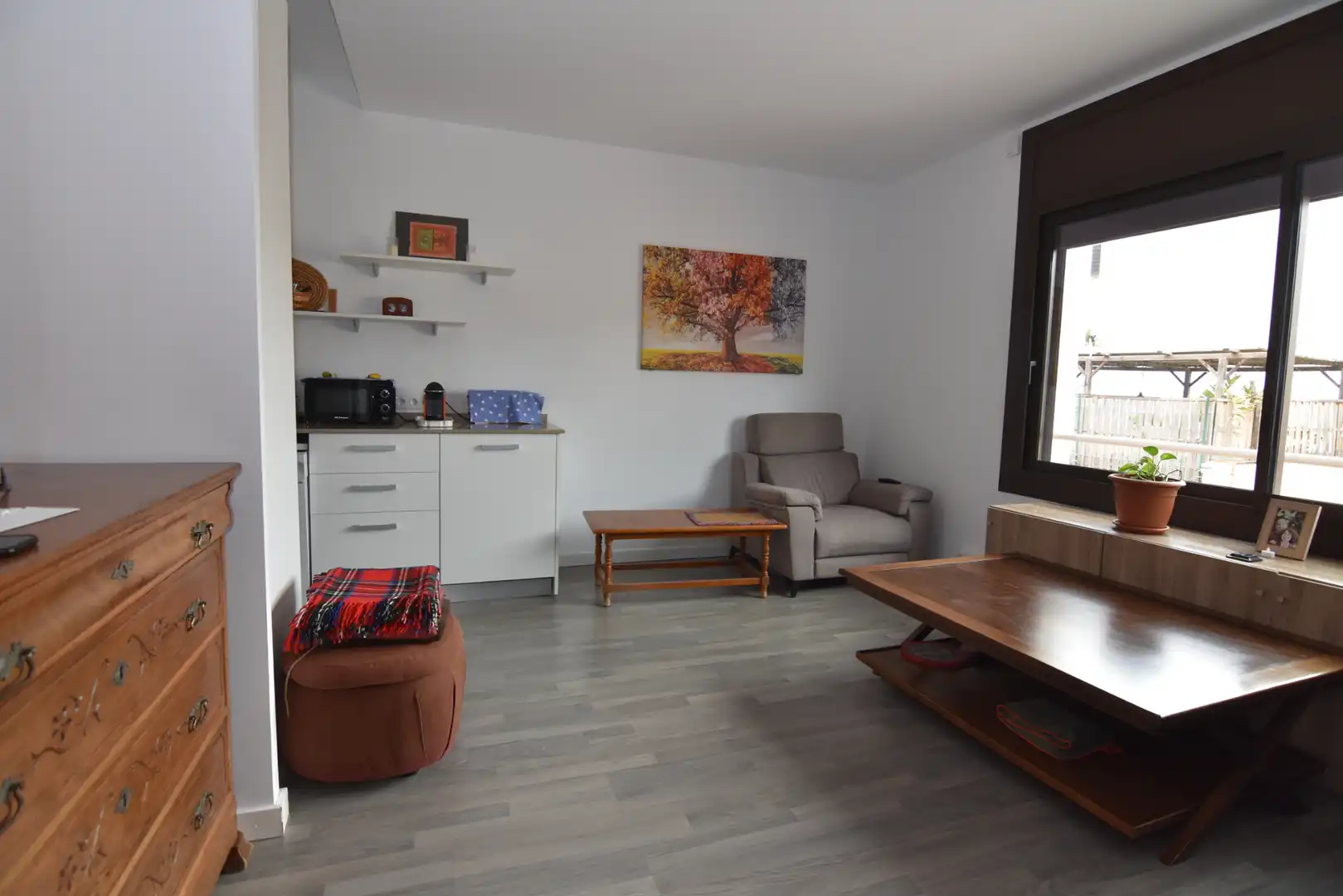 Sala de estar de Piso en venta en El Masnou con Aire acondicionado, Calefacción y Parquet