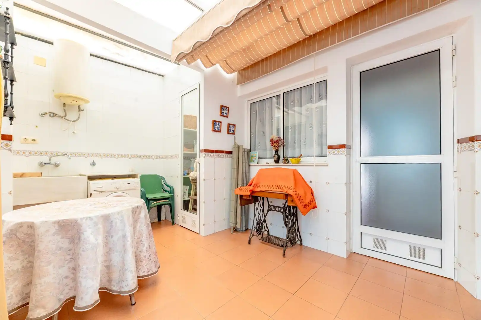 Dormitori de Casa o xalet en venda en Massalavés amb Moblat i Alarma