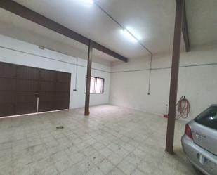Garage for sale in De la Higuera, Valdemorillo pueblo