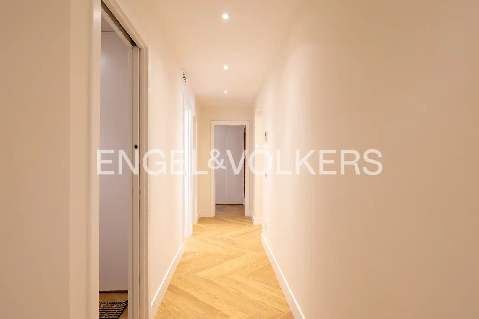 Piso en venta en Madrid con Aire acondicionado, Calefacción y Amueblado