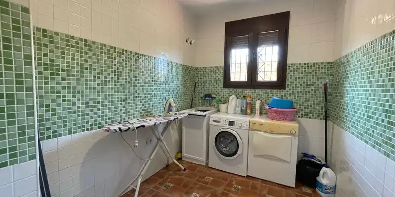 Cuina de Casa o xalet en venda en Loja amb Aire condicionat, Jardí privat i Terrassa