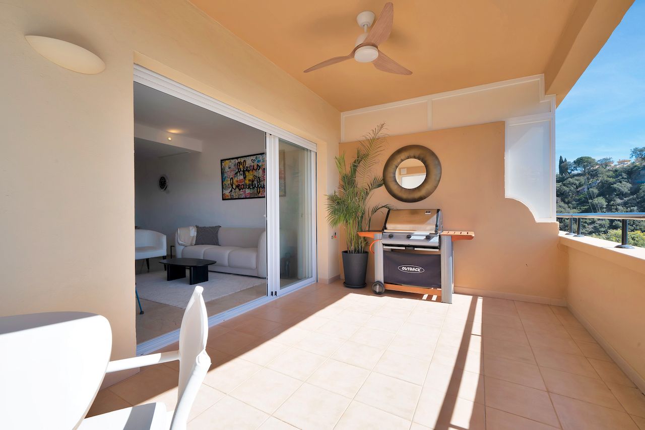Terrasse von Wohnungen zum Verkauf in Marbella mit Klimaanlage, Terrasse und Abstellraum