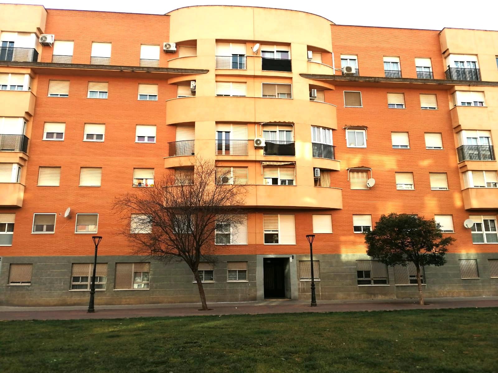 Exterior view of Flat for sale in  Albacete Capital
