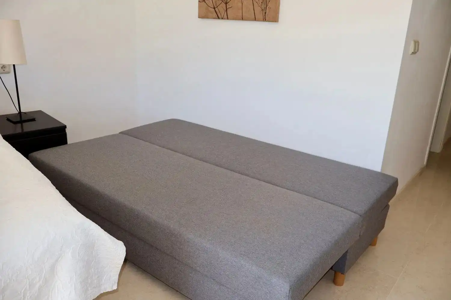 Dormitori de Àtic de lloguer en Marbella amb Aire condicionat, Calefacció i Terrassa