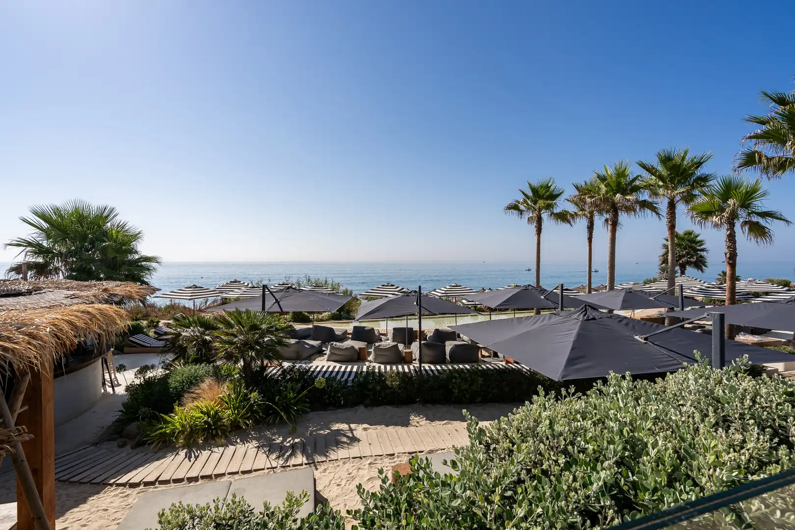Terrace of Ground floor for sale in Estepona  with Air Conditioner, Private garden and Terrace