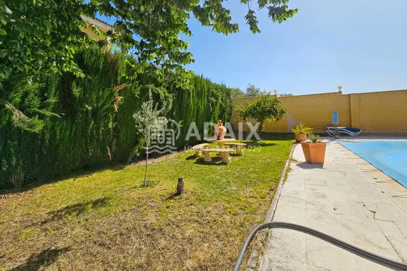 Garden of Houses for sale in Úbeda  with Air Conditioner, Heating and Terrace