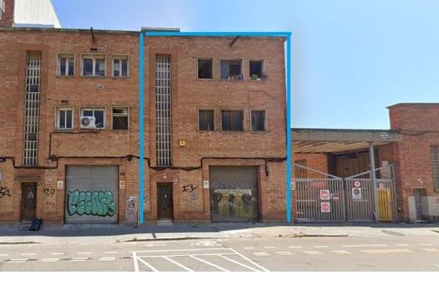 Nave industrial en Venta en Carretera Del Mig en Centre