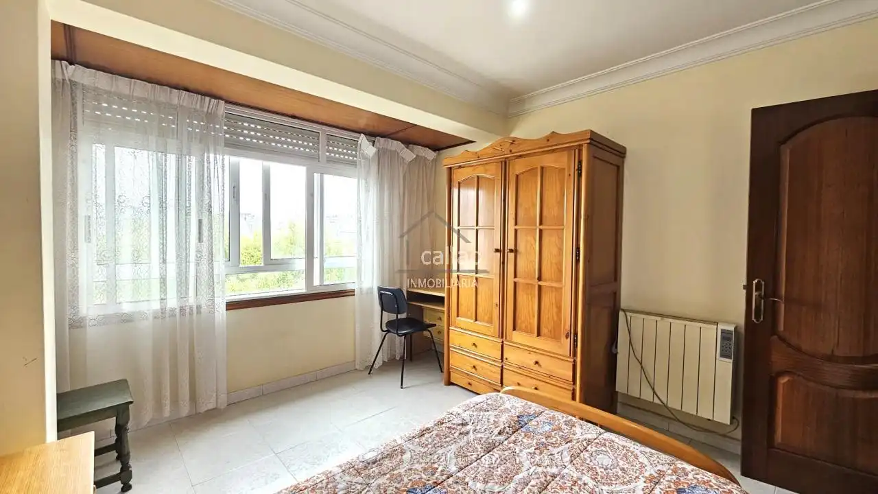 Bedroom of Flat for rent in Ferrol  with Heating and Furnished