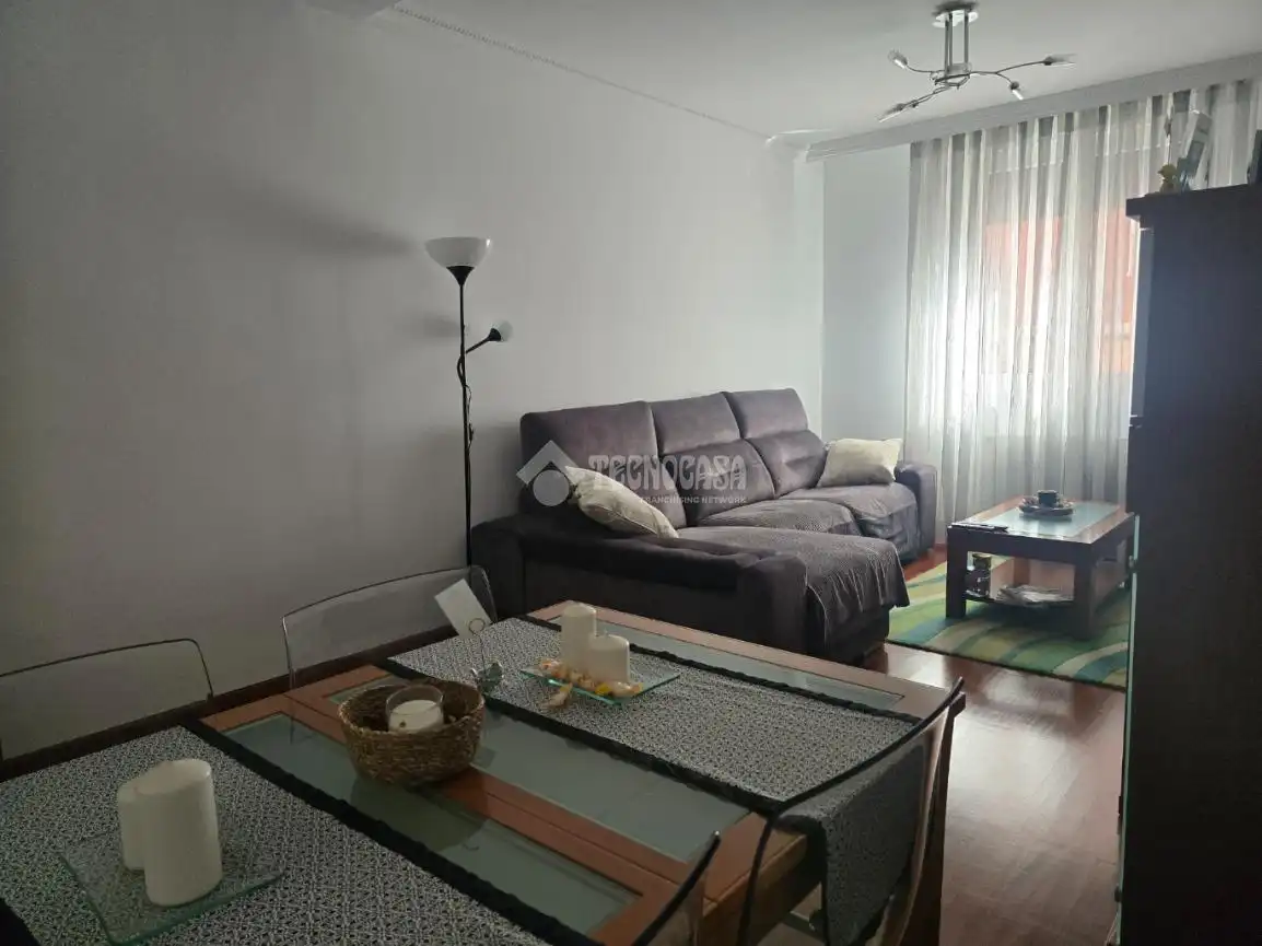 Sala d'estar de Pis en venda en Bilbao  amb Calefacció