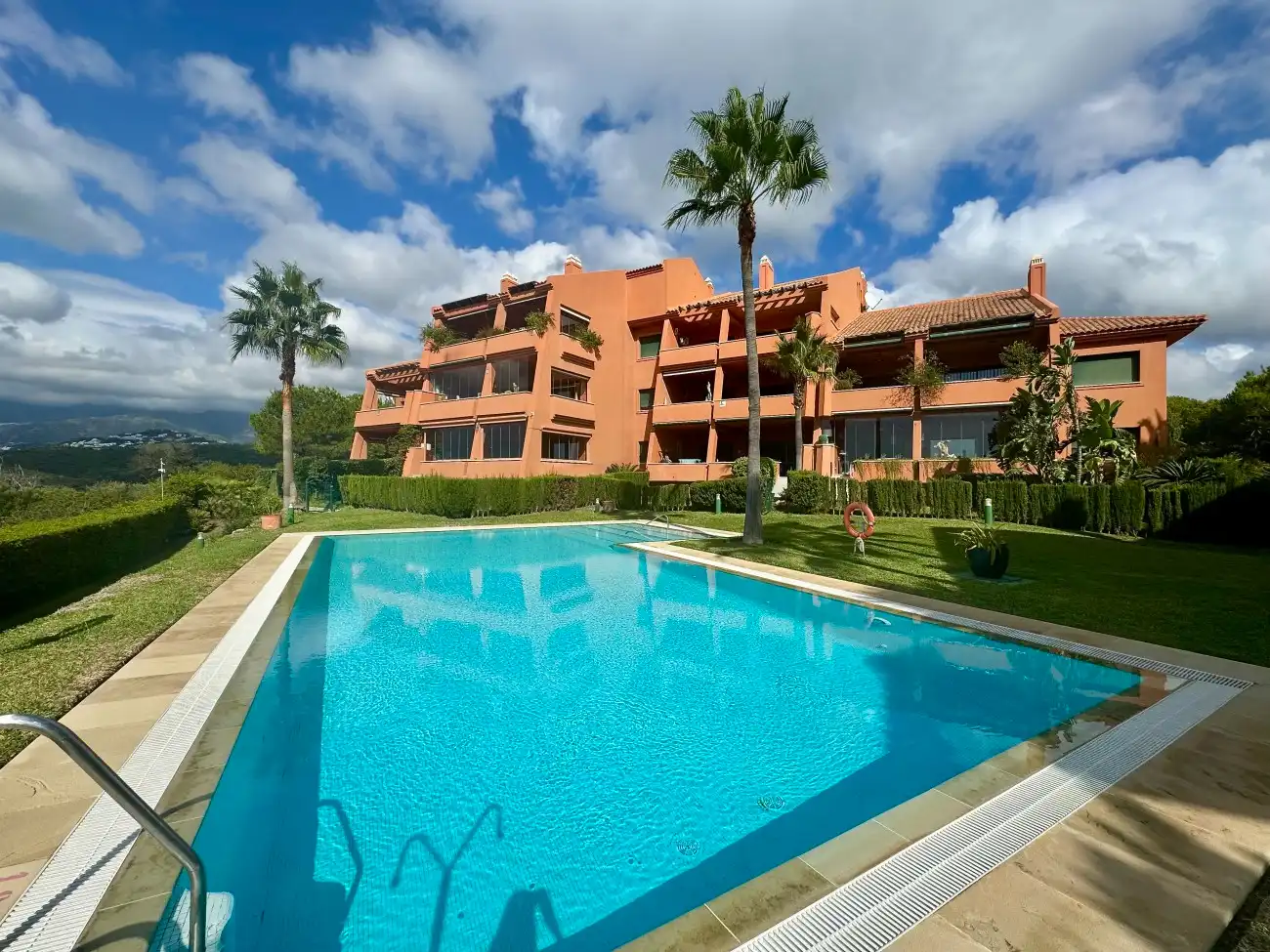Exterior view of Apartments for sale in Marbella  with Terrace, Storage room and Furnished