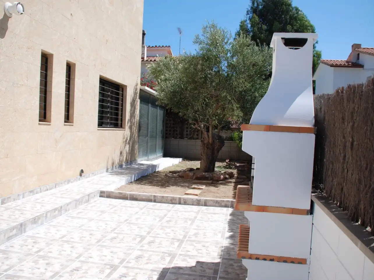 Villa con giardino in vendita a Carrer del Rescat 11B, imagen 3