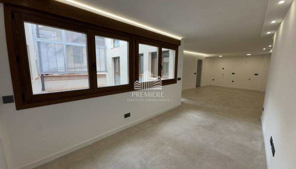 Photo 1 of Flat for sale in Serranos, 30, Universidad - Tenerías, Salamanca