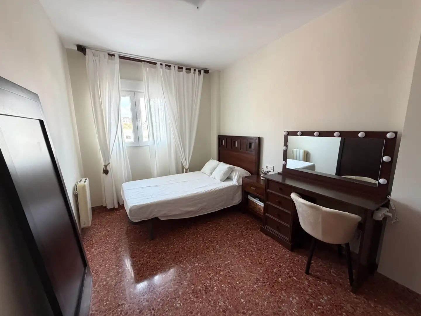 Bedroom of Flat for sale in Alginet  with Air Conditioner, Heating and Balcony