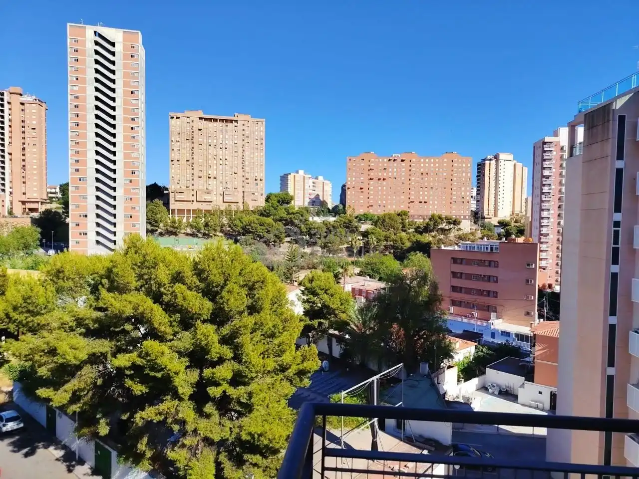 Außenansicht von Wohnung zum Verkauf in Finestrat mit Klimaanlage, Terrasse und Möbliert