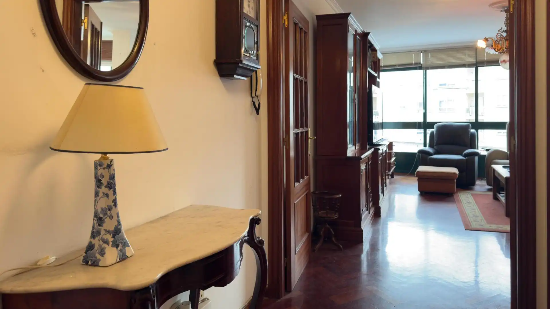 Piso en venta en Padrón con Calefacción, Trastero y Amueblado