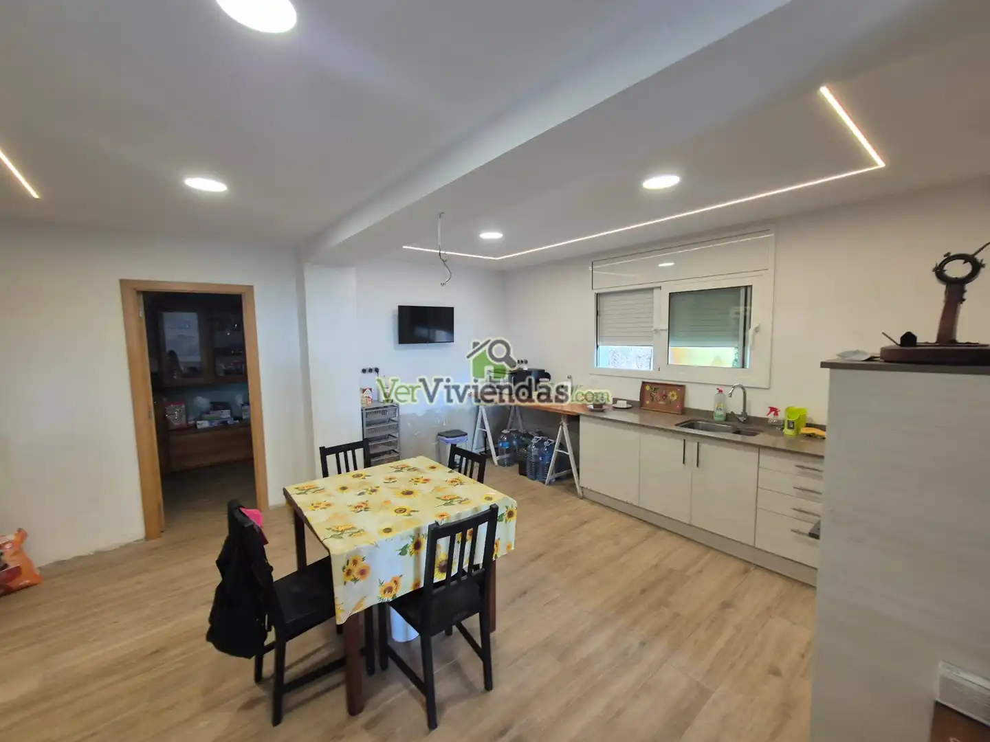 Casa amb terrassa en venda a Vallirana, imagen 23