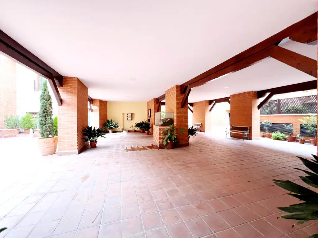 Ático de alquiler en Alcalá de Henares con Aire acondicionado y Calefacción