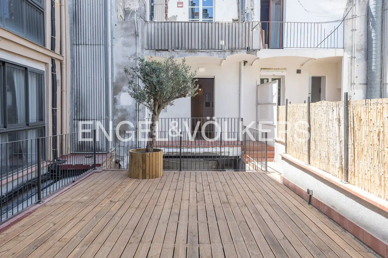Terraza de Apartamento en venta en Barcelona con Aire acondicionado, Calefacción y Terraza