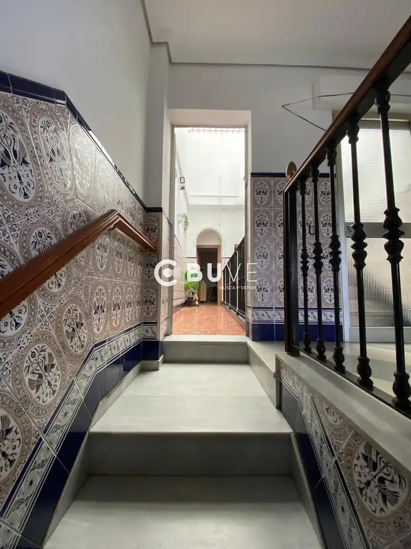 Casa o xalet en venda en Alcalá de Guadaira amb Aire condicionat, Traster i Moblat