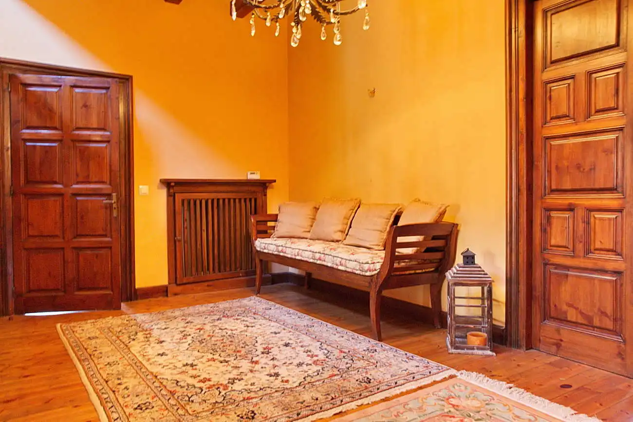 Sala de estar de Casa o chalet en venta en Camprodon con Calefacción, Jardín privado y Parquet