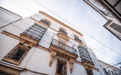 Exterior view of Single-family semi-detached for sale in Arcos de la Frontera