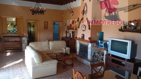 Foto 3 de Casa o chalet en venta en Carrión de los Céspedes, Sevilla