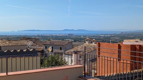 Casa reformada con diseño único en Palau-Saverdera, imatge 3