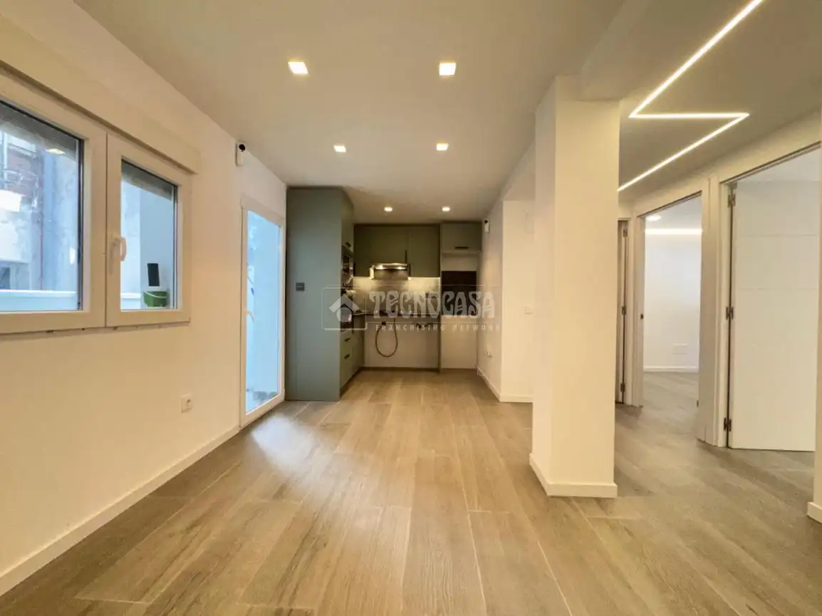 Flat for sale in Alcobendas  with Air Conditioner and Heating