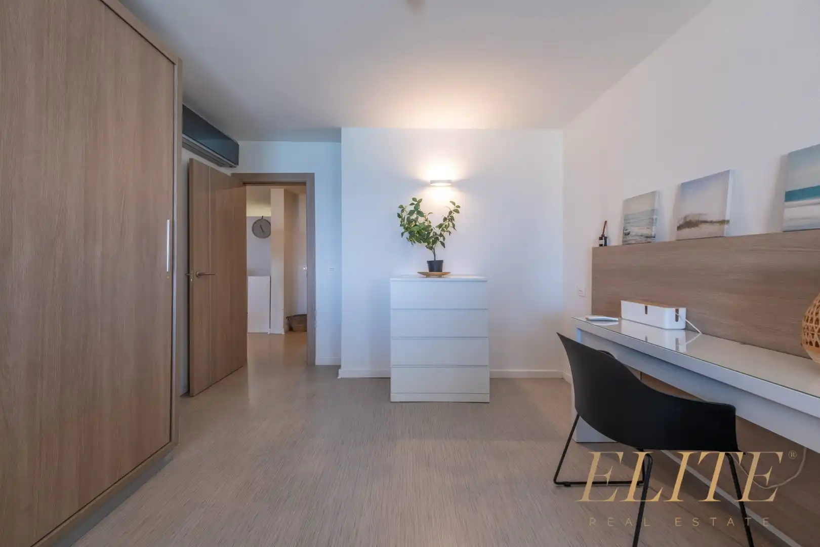 Schlafzimmer von Wohnungen zum Verkauf in Mogán mit Klimaanlage, Privatgarten und Terrasse