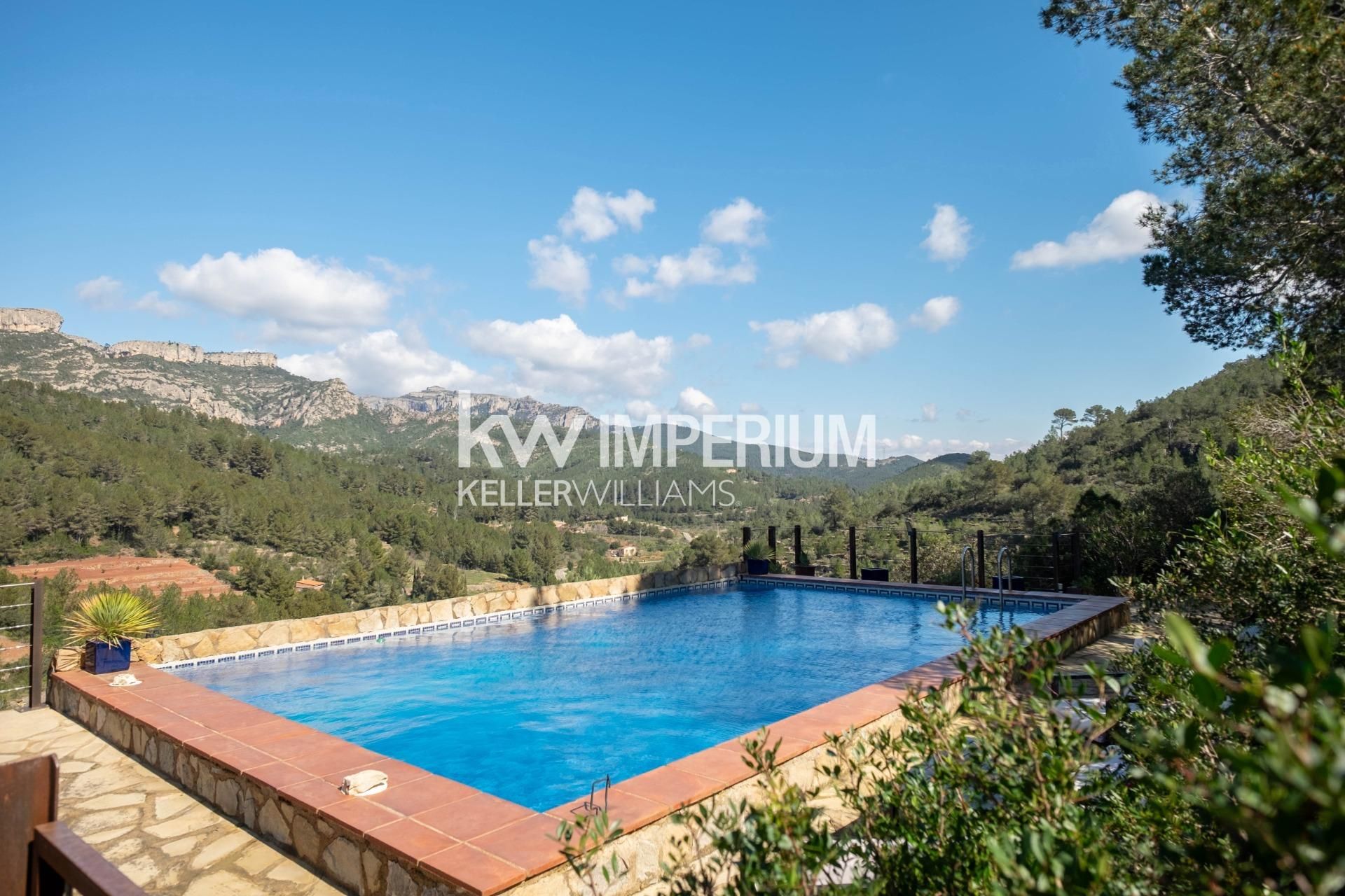 Swimming pool of House or chalet for sale in Pratdip  with Air Conditioner, Private garden and Terrace