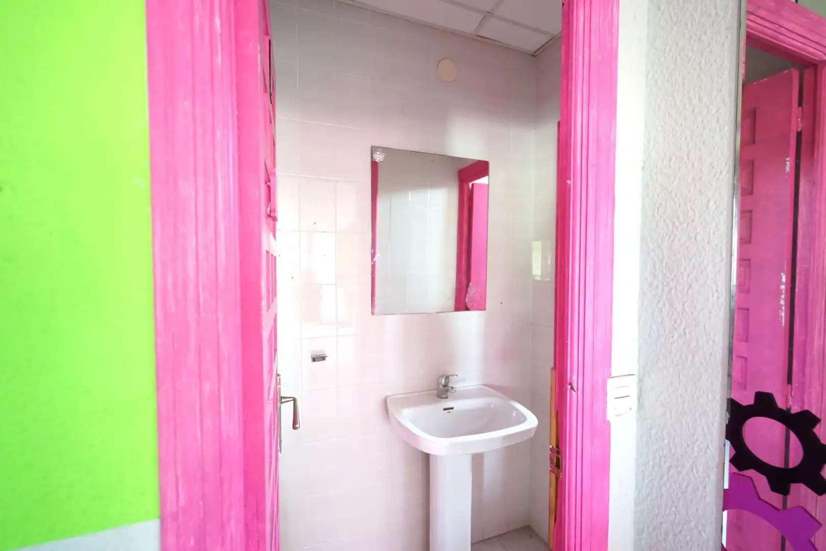 Bany de Local en venda en Reocín