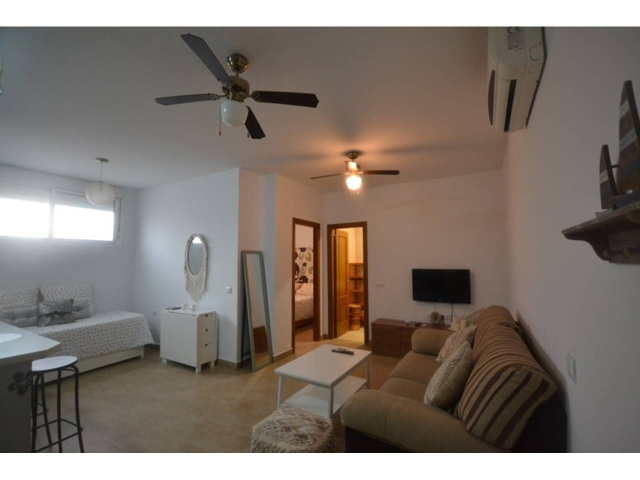 Living room of Flat for sale in Conil de la Frontera  with Air Conditioner, Heating and Furnished