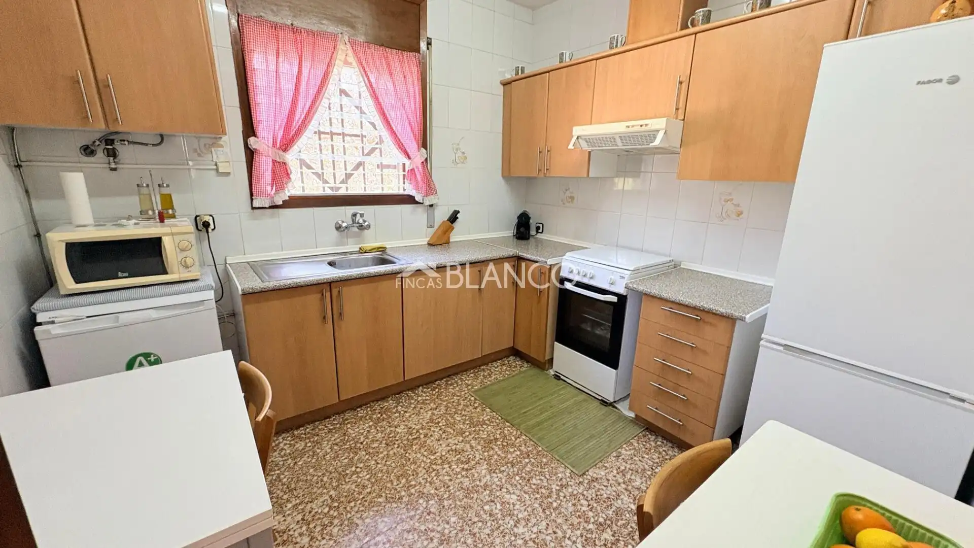 Cuina de Casa o xalet en venda en Piera amb Jardí privat