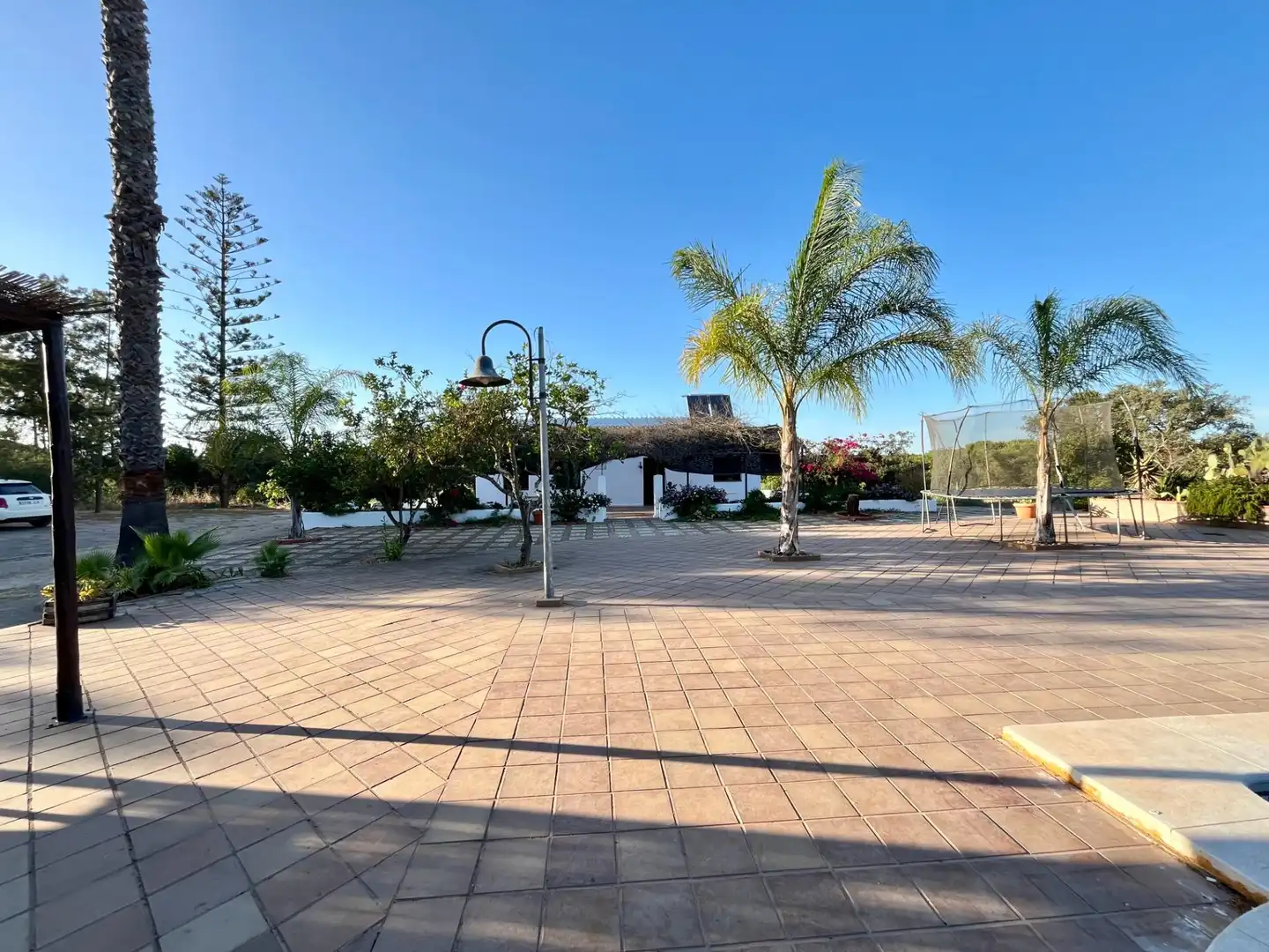 Parking de Finca rústica en venta en Ayamonte con Jardín privado, Trastero y Piscina