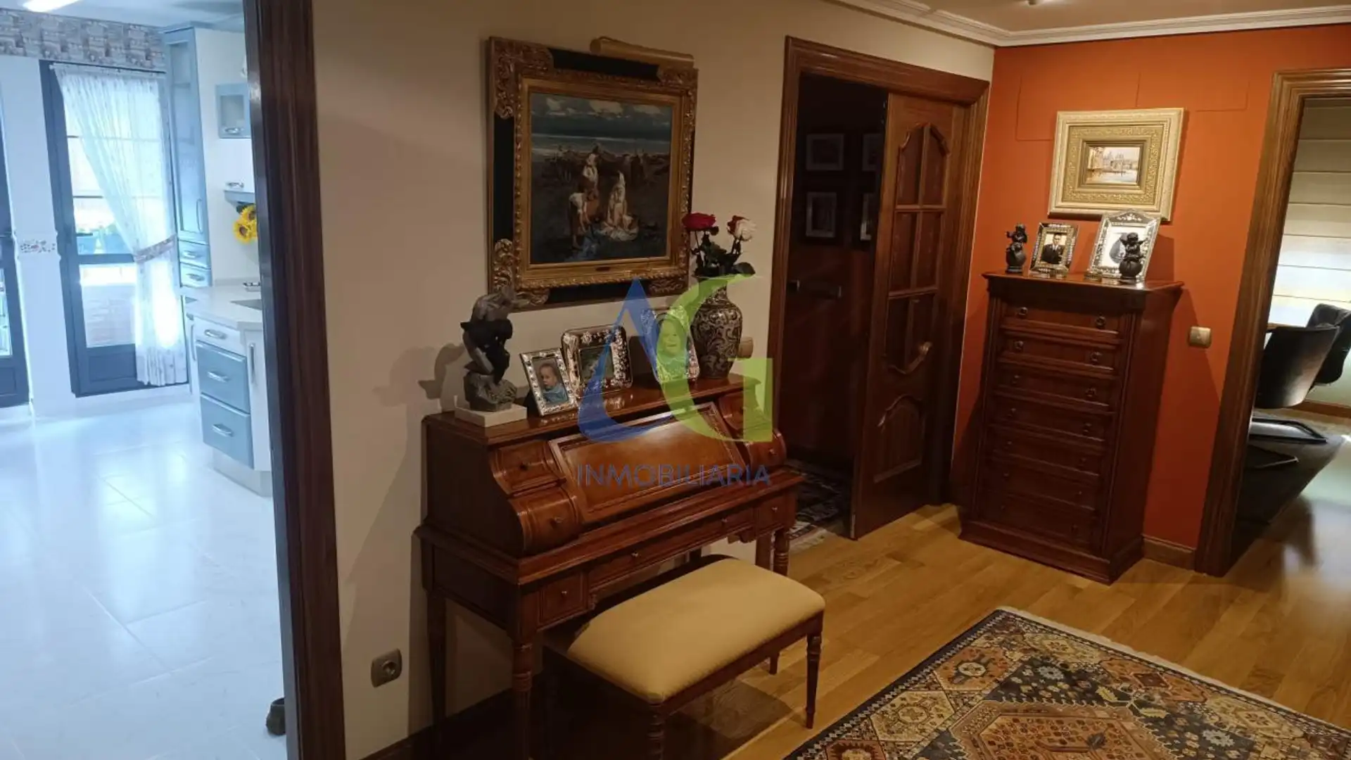 Pis en venda en León Capital  amb Calefacció, Parquet i Terrassa