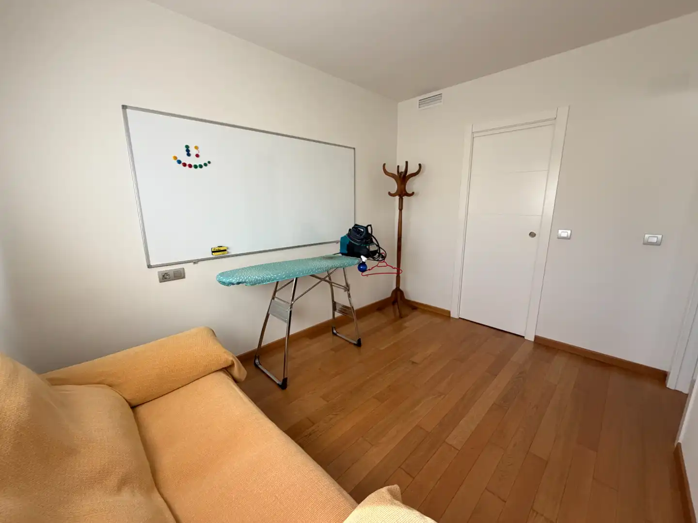 Bedroom of Detached homes for sale in Sagunto / Sagunt  with Air Conditioner, Terrace and Furnished