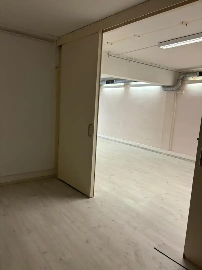 Business premises for sale in Eixample, imagen 19