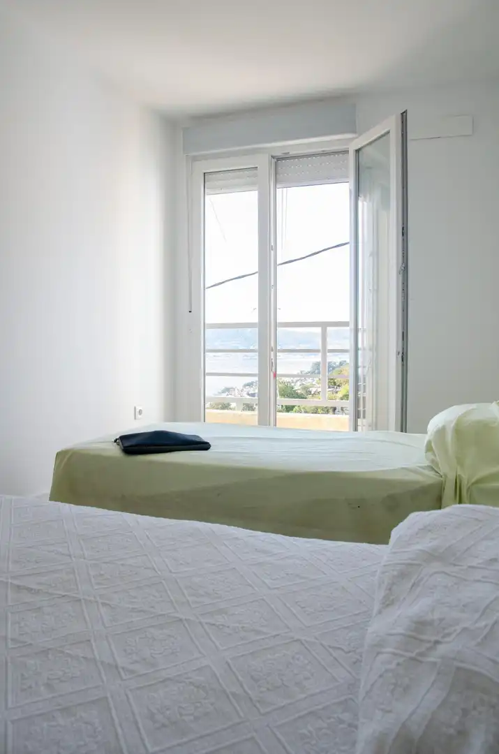 Habitación de Casa o chalet en venta en Vigo  con Aire acondicionado, Amueblado y Balcón