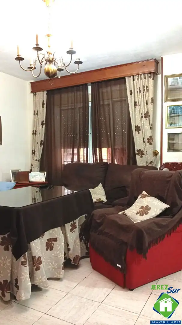 Living room of Flat for sale in Jerez de la Frontera  with Air Conditioner and Storage room