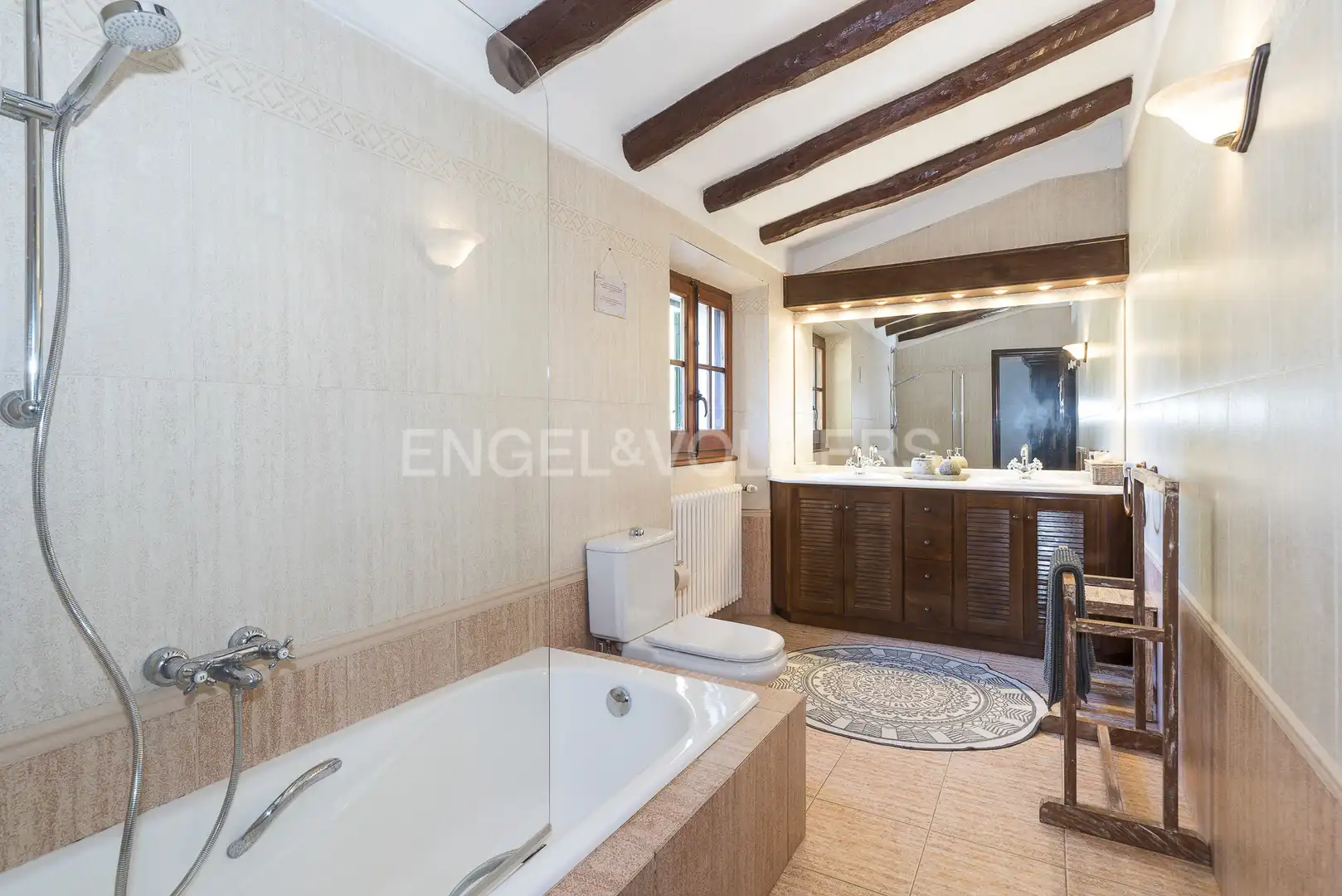 Bathroom of Buildings for sale in Sant Pere de Ribes