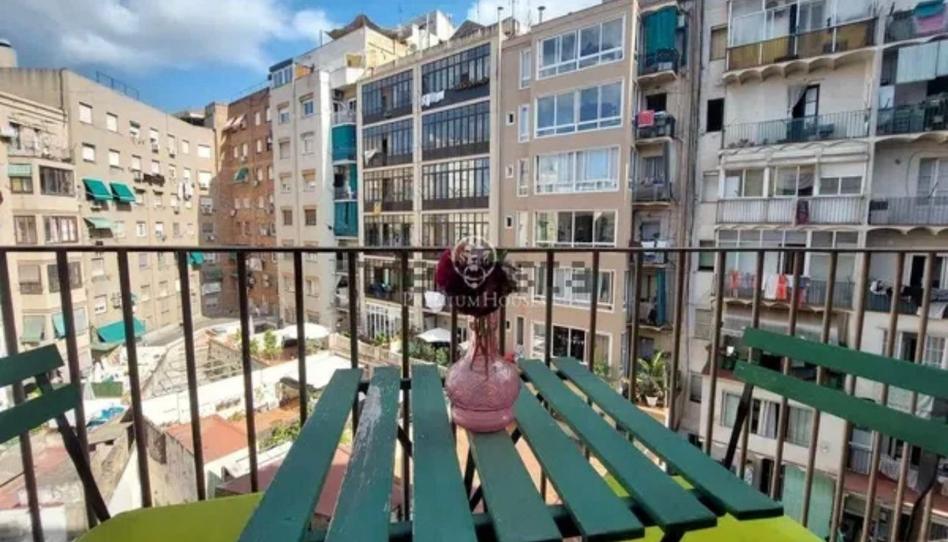 Photo 1 of Flat for sale in Sant Antoni, Barcelona
