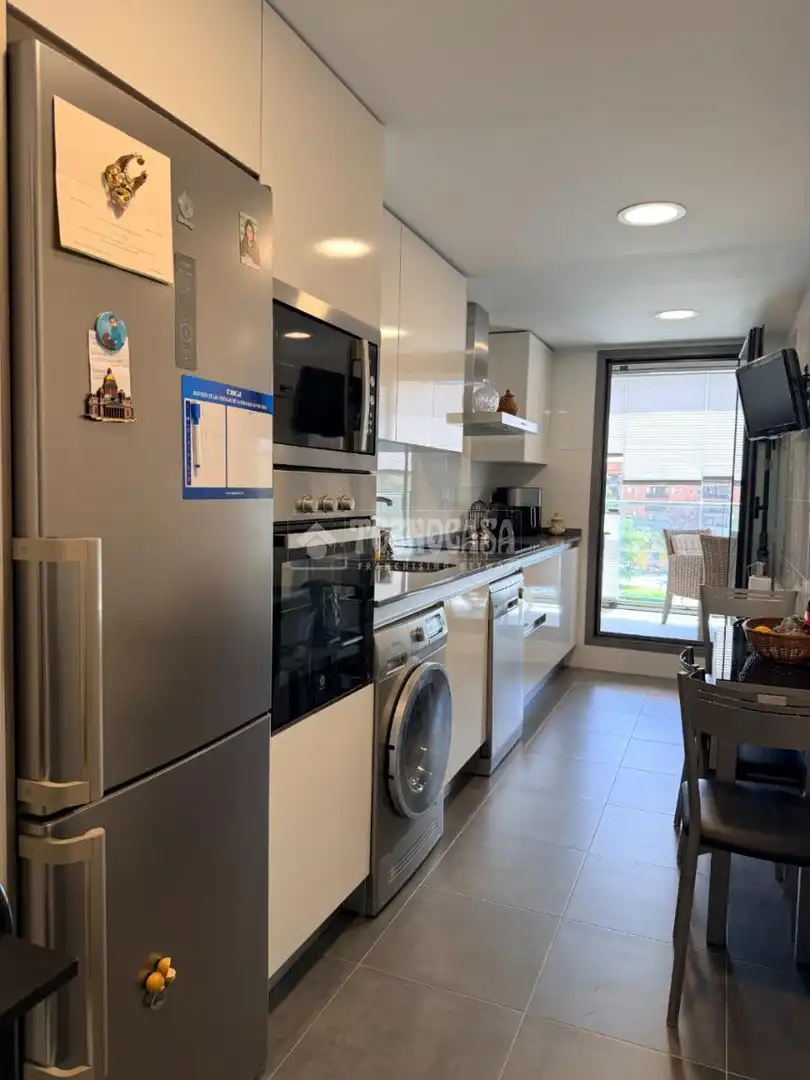 Cocina de Piso en venta en Getafe con Aire acondicionado, Calefacción y Terraza