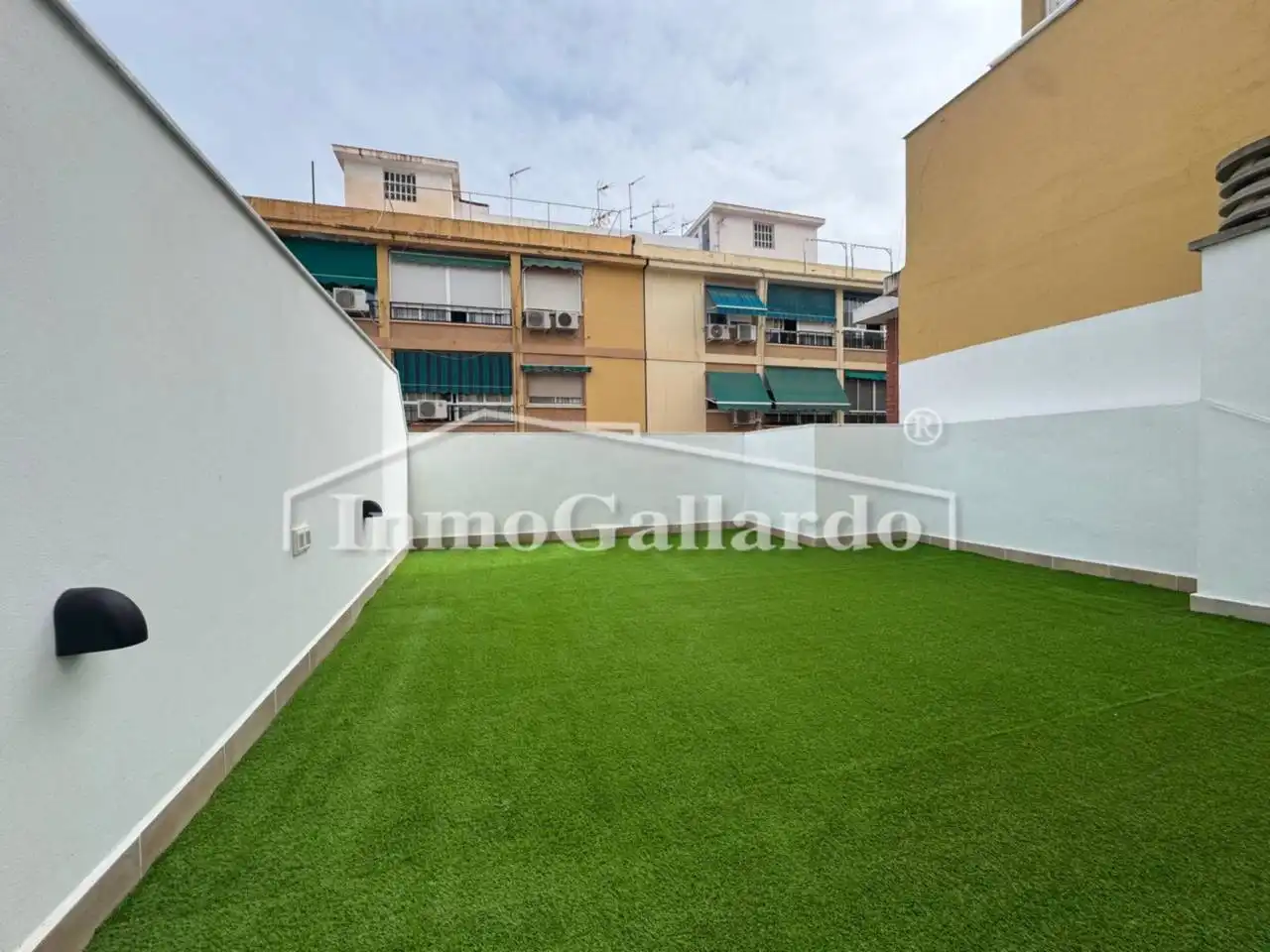 Vista exterior de Edificio en venta en Málaga