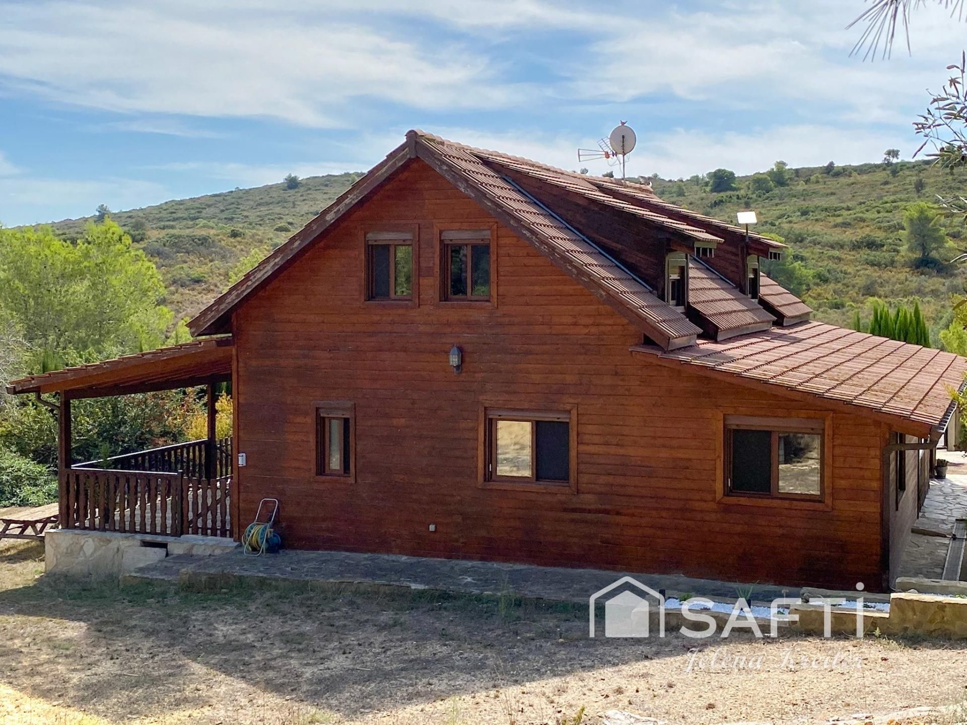 Exterior view of Country house for sale in Montserrat  with Terrace and Balcony