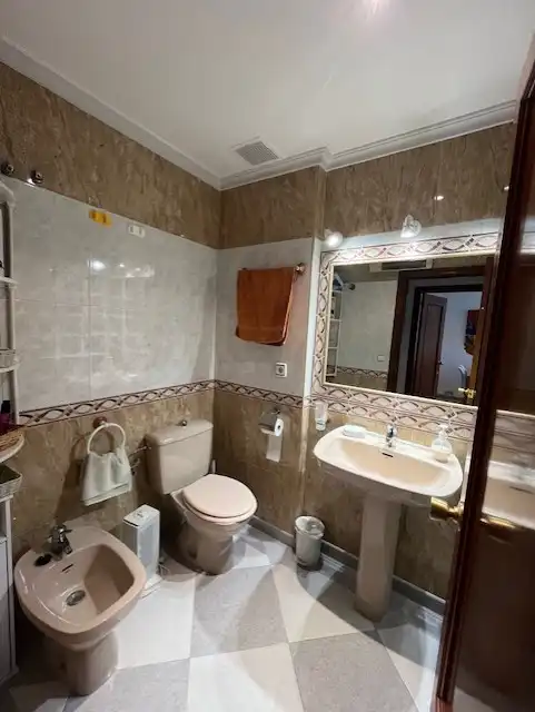 Baño de Piso en venta en Calpe / Calp con Aire acondicionado, Calefacción y Terraza