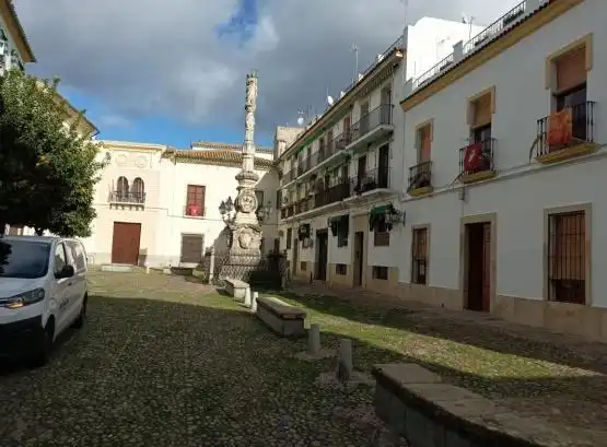 Baixos en venda a De Aguayos