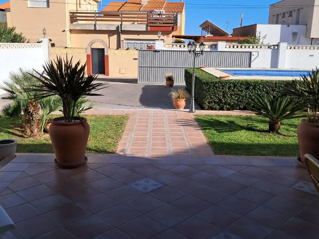 Detached house with garden for sale in carrer L'escua 28, imagen 29